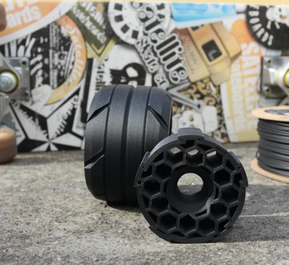 PLA-CF PolyLite Black 1kg - Polymaker - Image 3